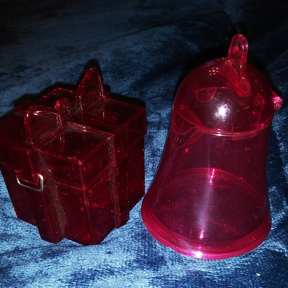 2 Red Gift Boxes, 2 Hot Pink Bells Christmas 🎄 4 Ornaments Total